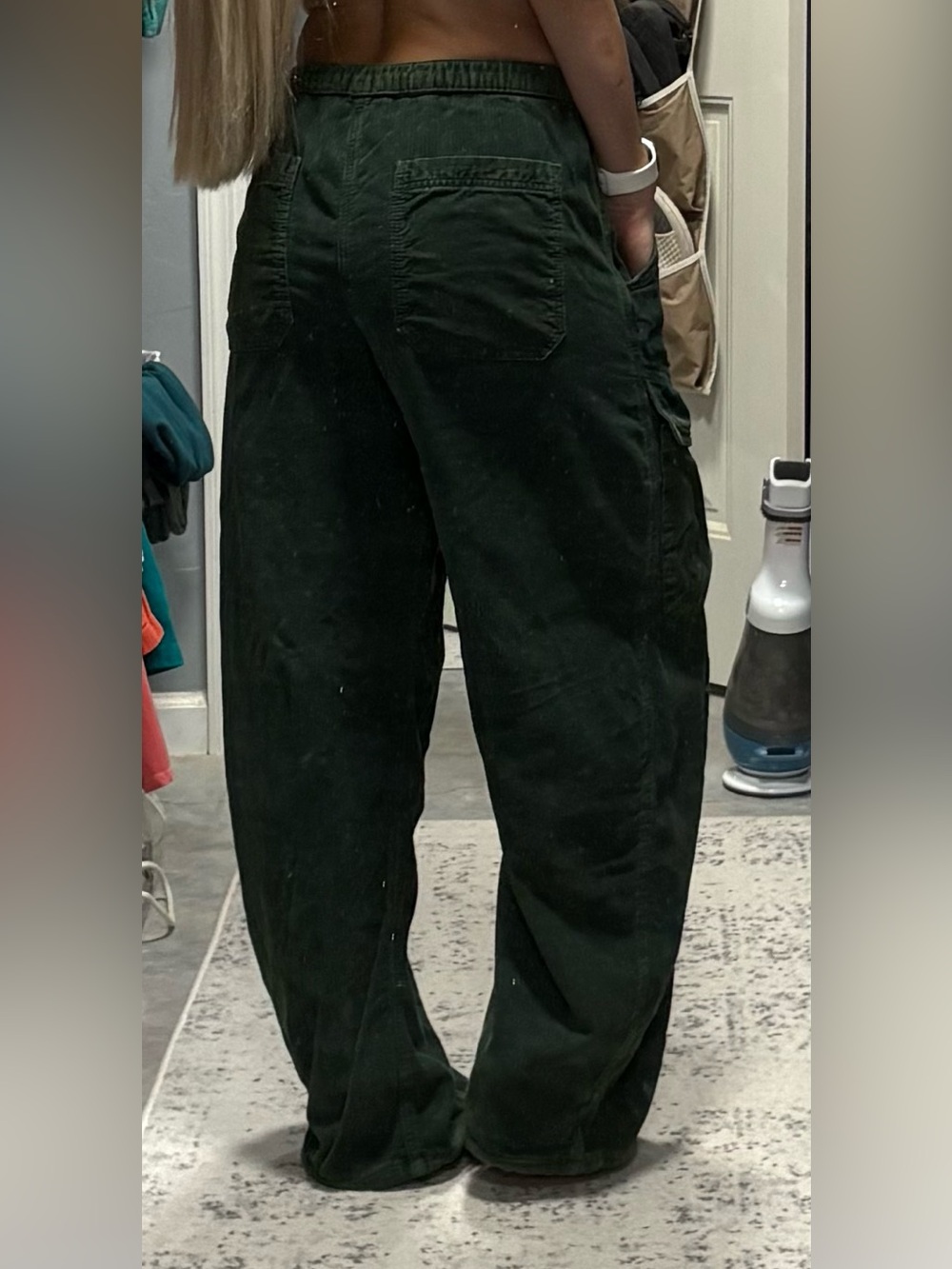 Urban Outfitters BDG Station Cocoon Corduroy Baggy Barrel Leg Cargo Pants - Picture 6 of 9